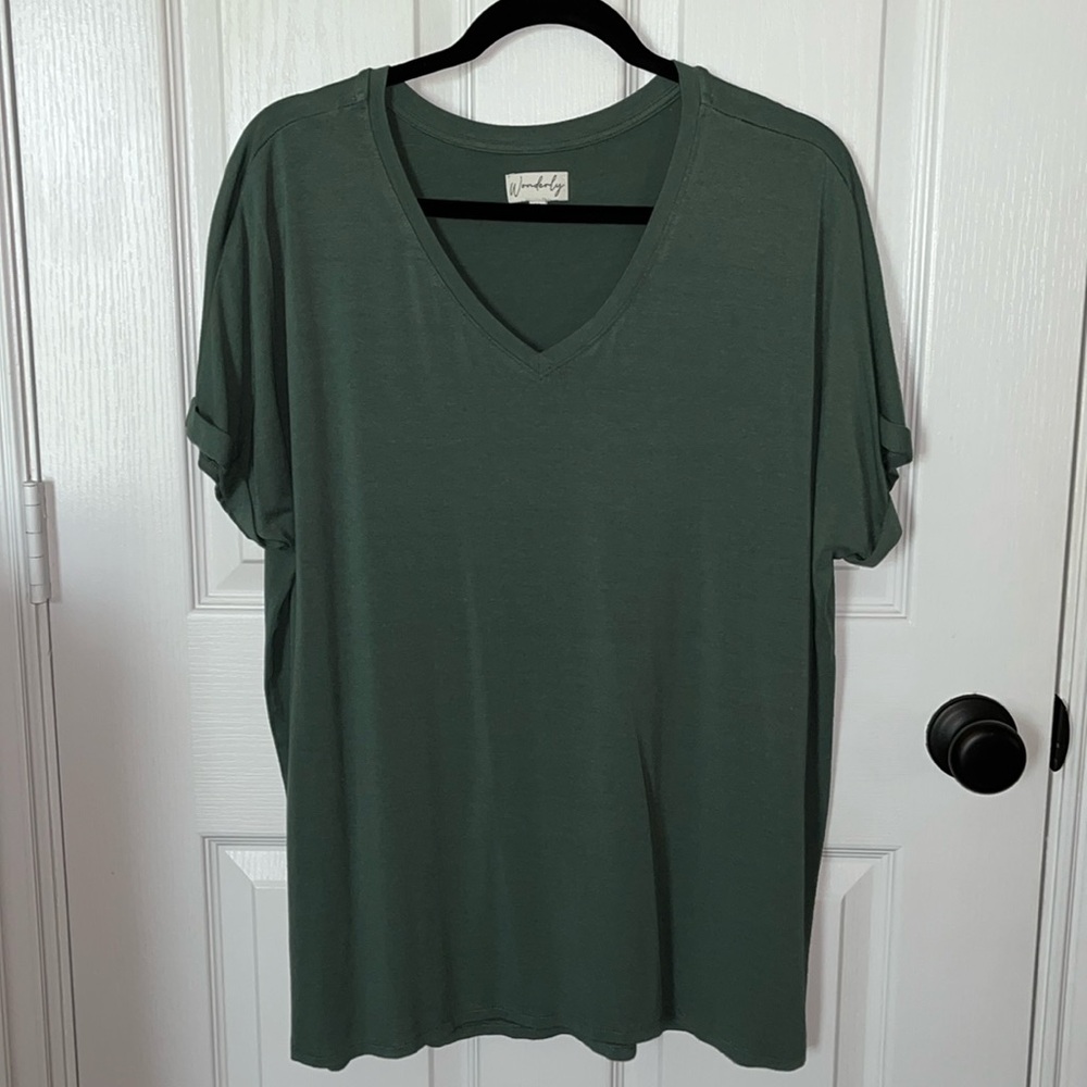 Wonderly short sleeve top